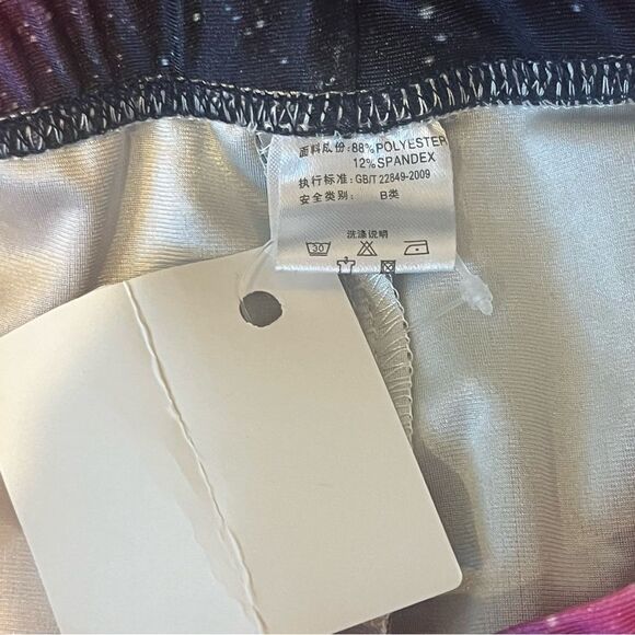 NEW Thinkgeek Black & Pink Galaxy Tie Dye Printed Leggings One Size - Picture 5 of 6